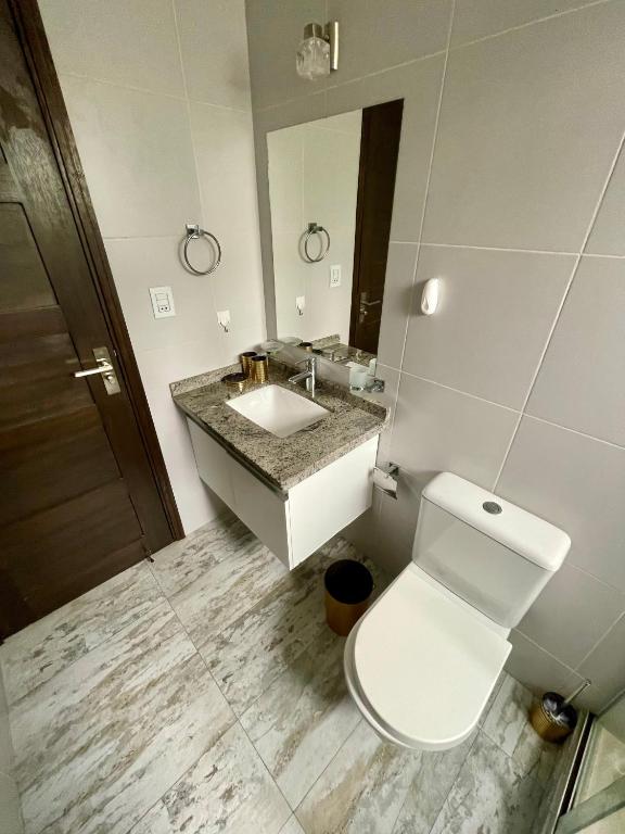 Departamento moderno cerca de la Av América Cochabamba - 5