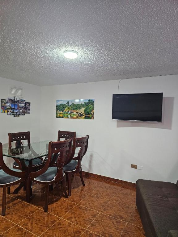 Comfortable apartment, close to the airport - 3