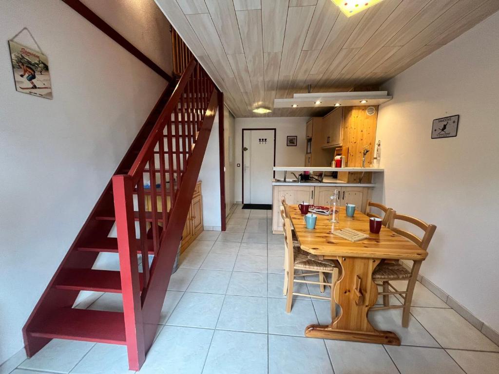 Charmant T2 Mezzanine au Centre de Samoëns avec Balcon, WIFI - FR-1-624-182 - 1