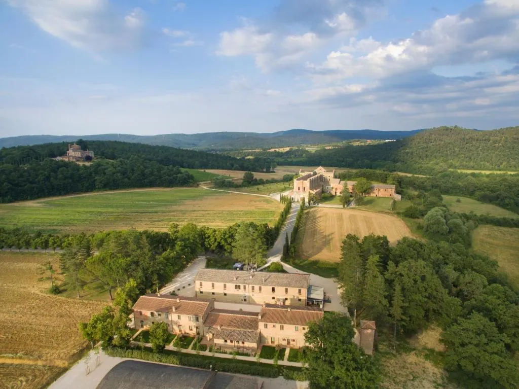 Casale San Galgano, hotel in Chiusdino