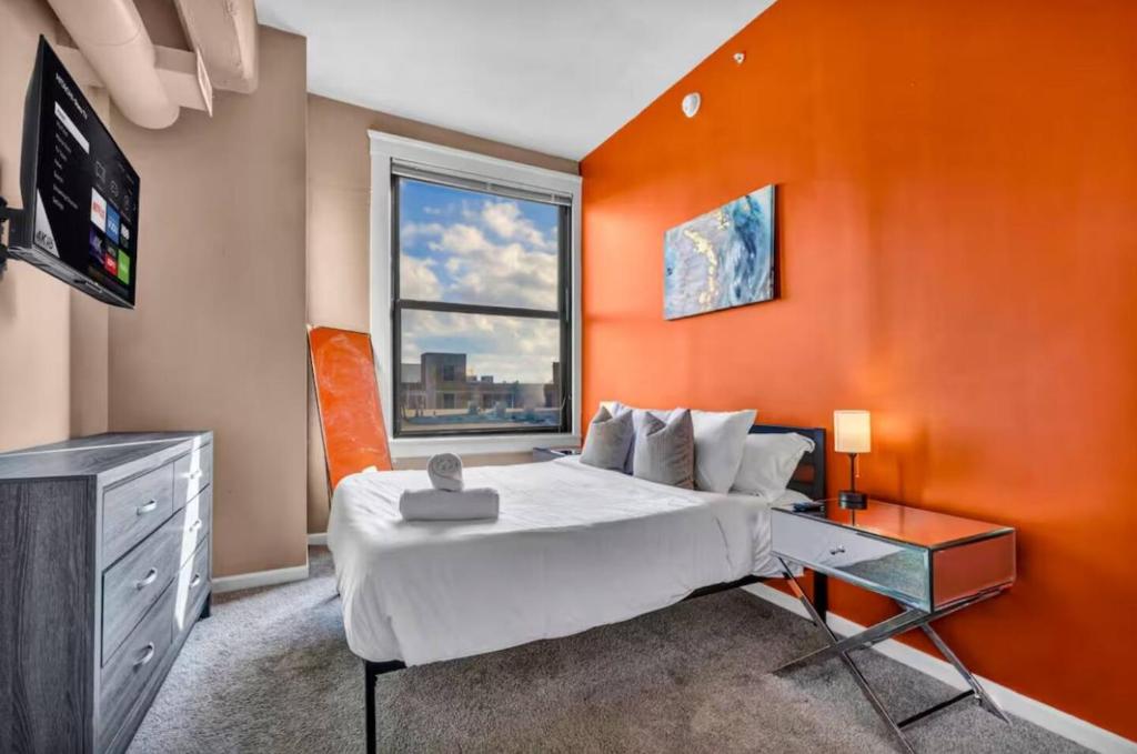 1Br in Heart of Downtown, Sauna, Prime Location, Cleveland