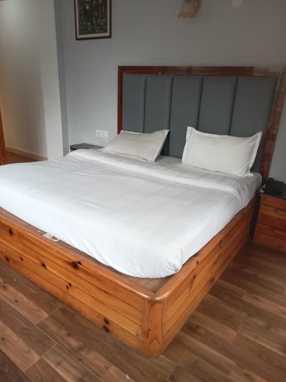 Hotel Himalayan View, Dhārchula