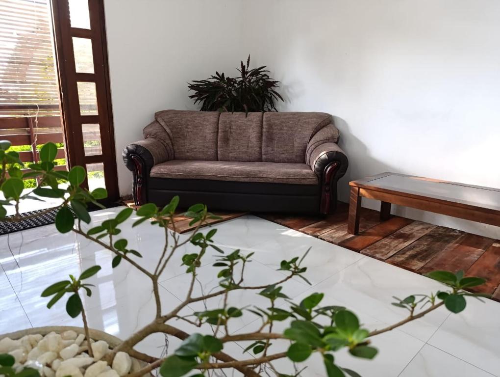 Homes Resplendent, Hikkaduwa