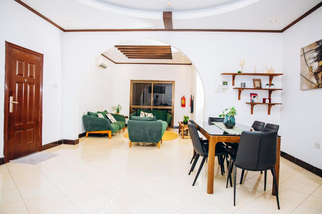 Soléne Serenity, Dar es Salaam