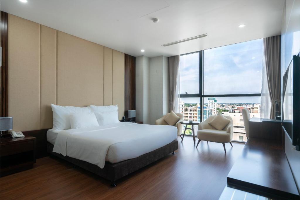 Luxury6 Hotel