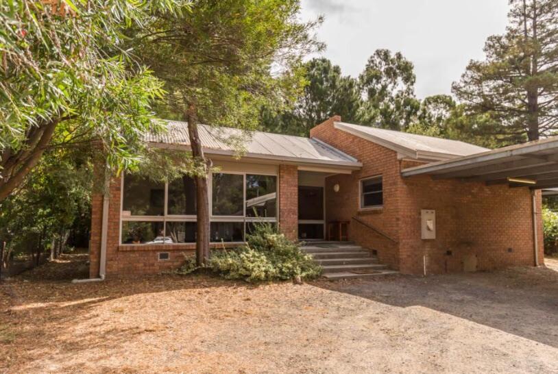 Kangaroo House, Halls Gap