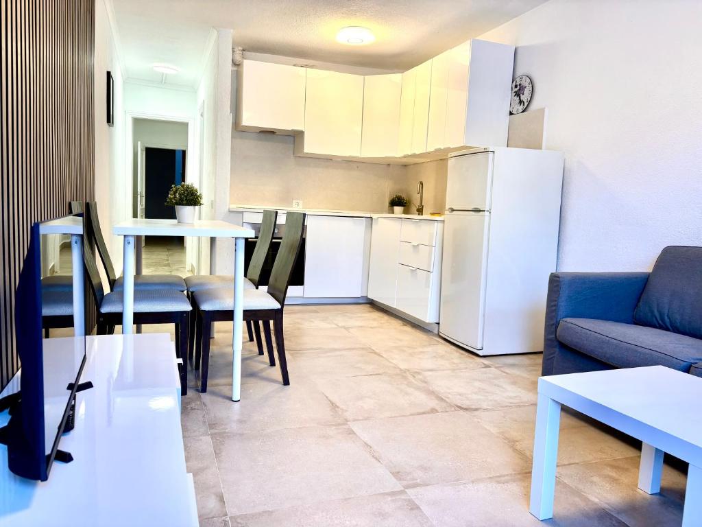Modern apartment in Los Cristianos, Los Cristianos