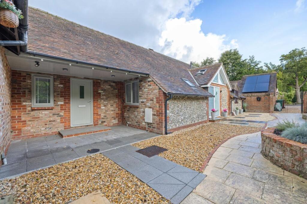 Chichester Courtyard Cottage, Chichester