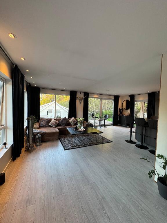 Tranquil home close to downtown, Kovigen