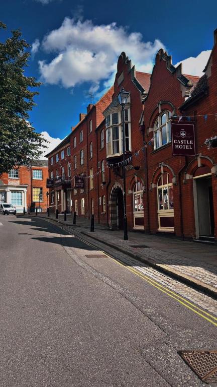 Castle Hotel Tamworth, Tamworth