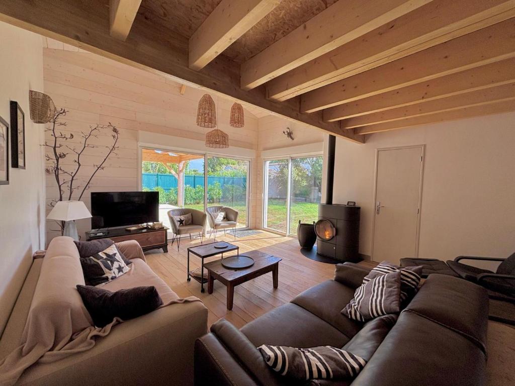 Maison de charme First d'Aromm - Plages, centre ville, phare de Chassiron - Calme, jardin clos, terrasse, Saint-Denis-dʼOléron