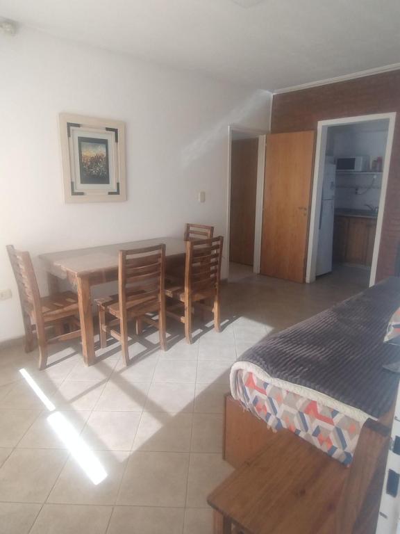 Dpto Zapiola - 2 Ambientes 3er piso por escalera - 4