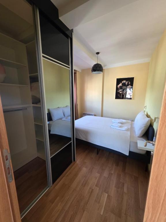 Apartmani Pezerović - 3