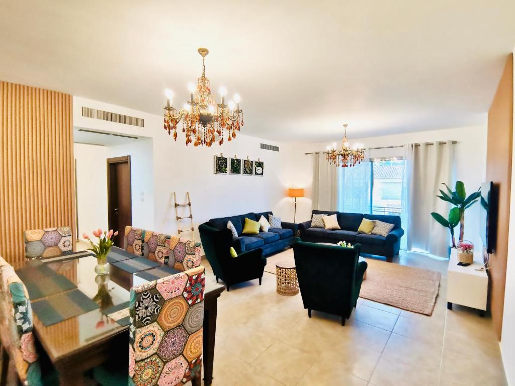 Loom & Light In the best location in Abdoun Amman, Ammán