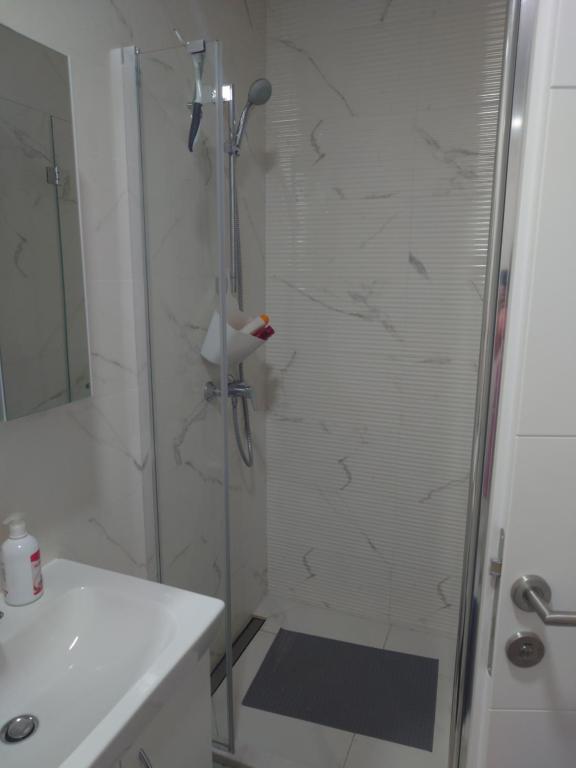 Sarajevo Tower Apartman - cozy & central - 4