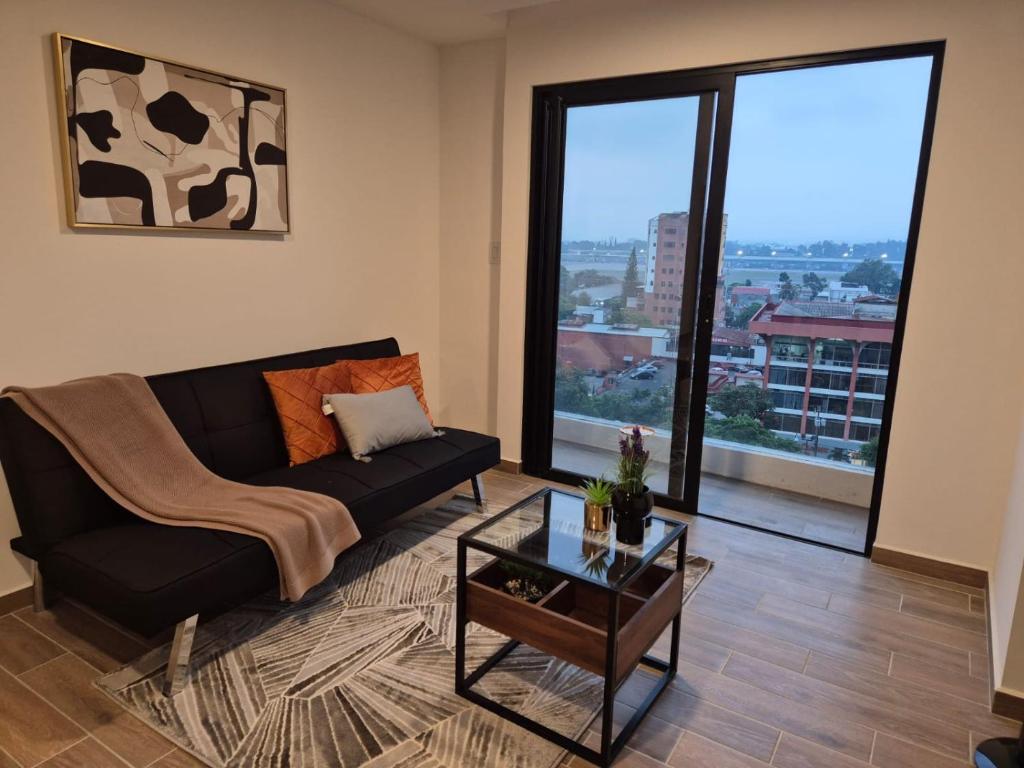 AirLoft, Apartamento con piscina y vista al aeropuerto, Ciudad Guatemala, Estación Pamplona
