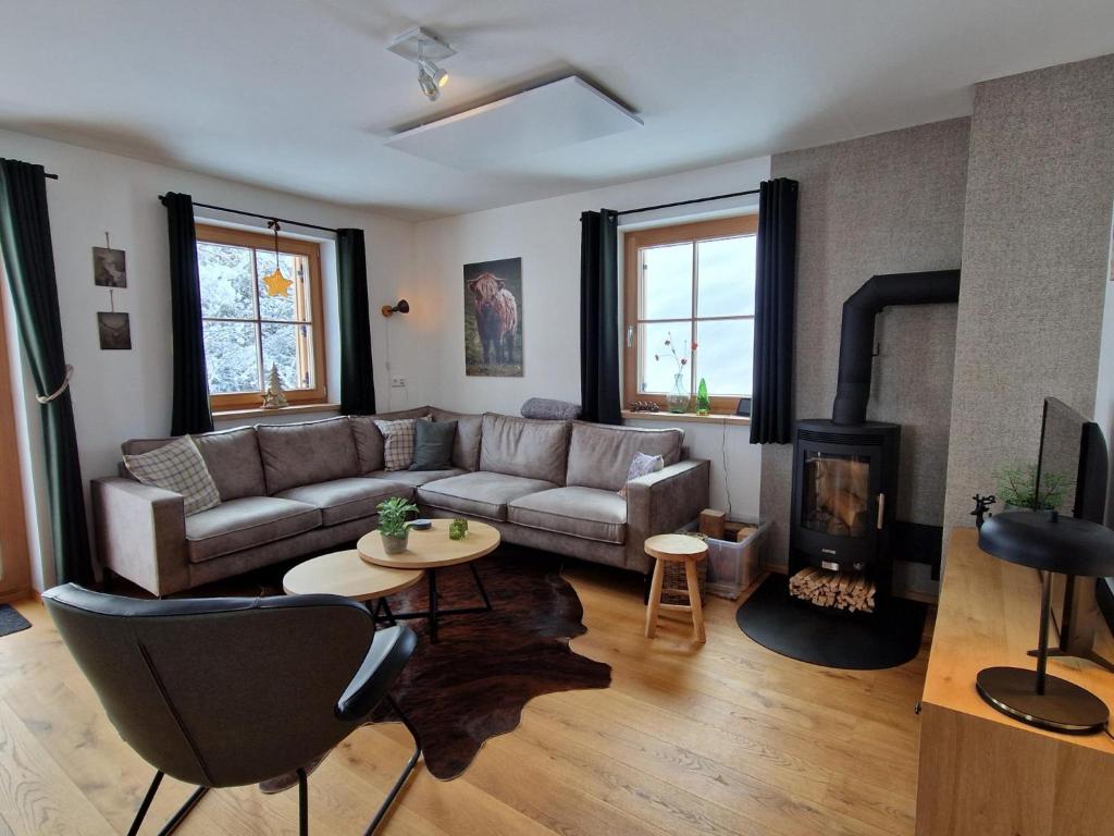 Sperlingnest, Donnersbachwald