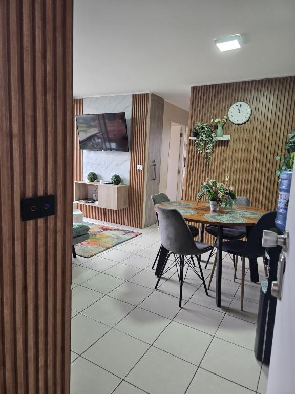 Amplio Dep en el centro de la ciudad 3 hab 2 Baños -parking privado - 1