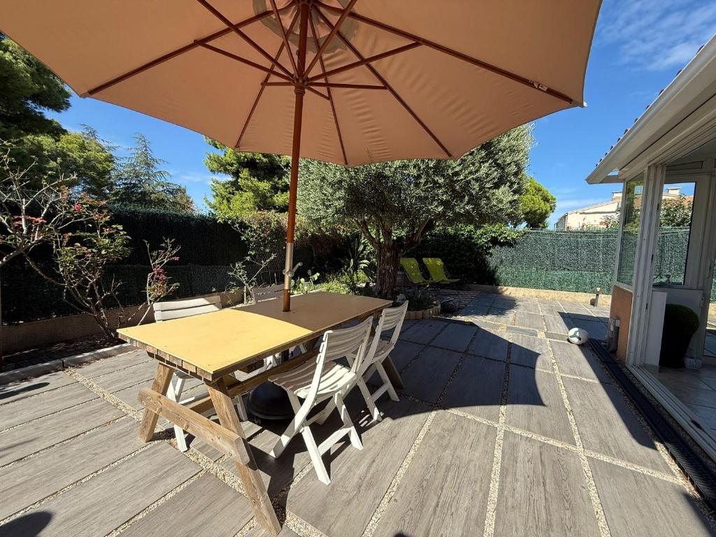 Appartement T2 avec Jardin et Parking Proche Plage - FR-1-309-543 - 2