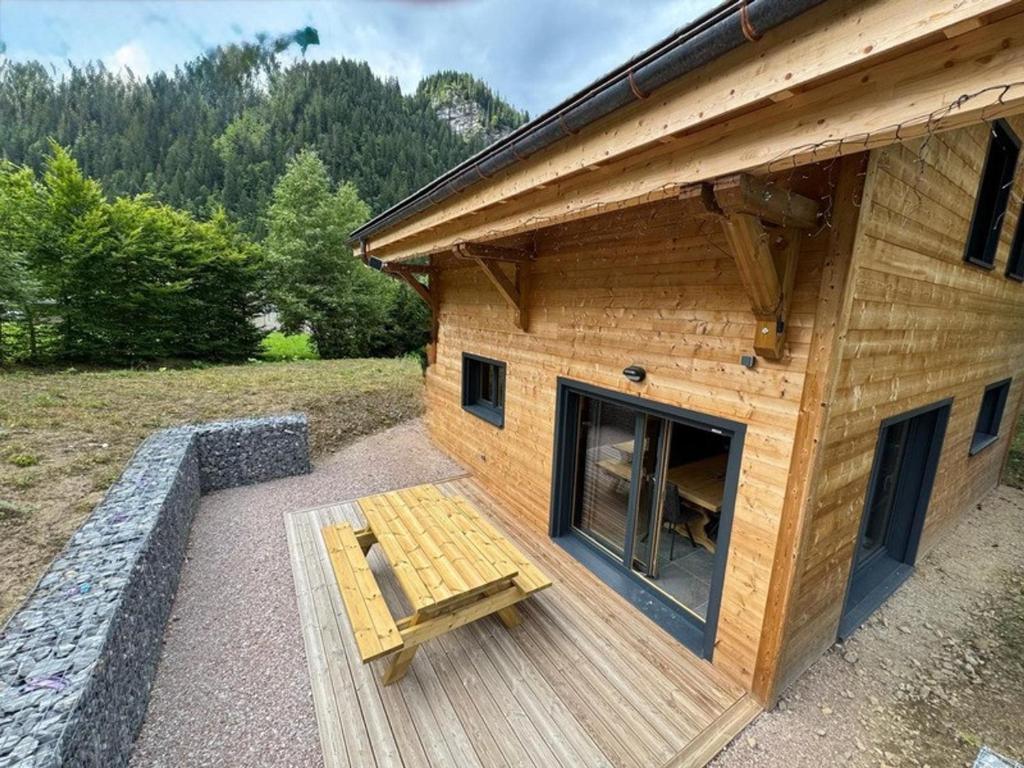 Chalet individuel 8 personnes avec parking à Châtel - FR-1-676-228 - 1