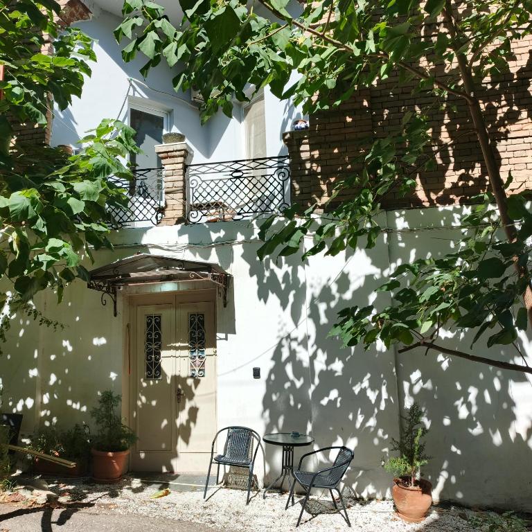 Ambience Hostel & Apartments, Tbilisi