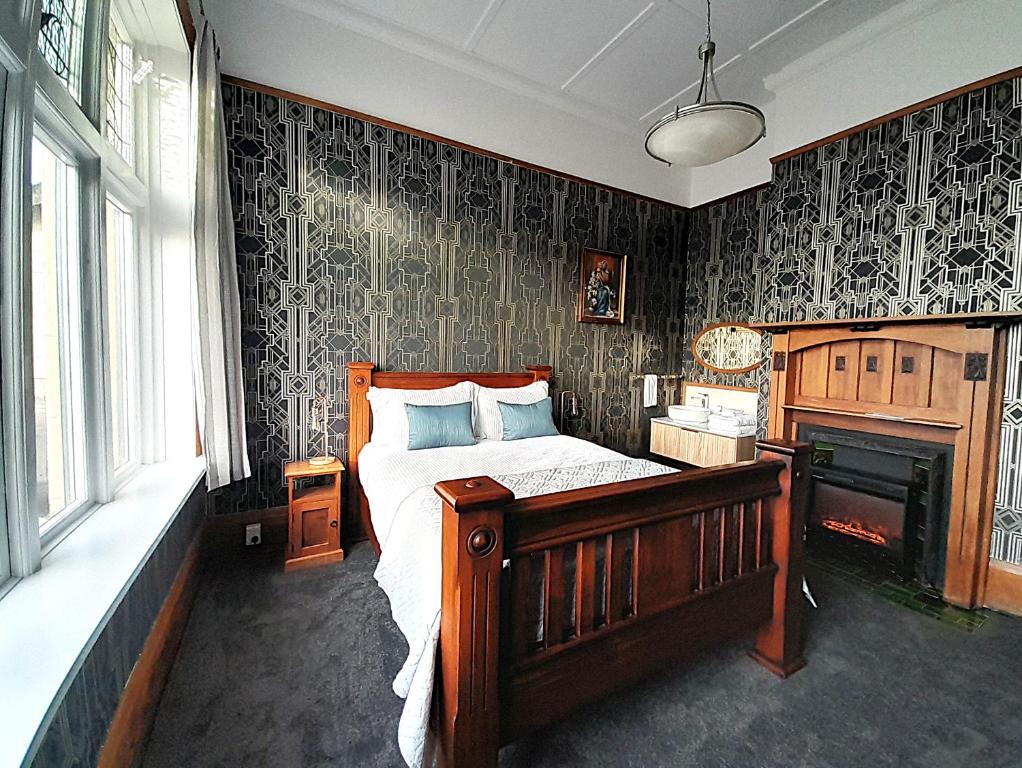 The Bohemian at Noah's Ark, Greymouth