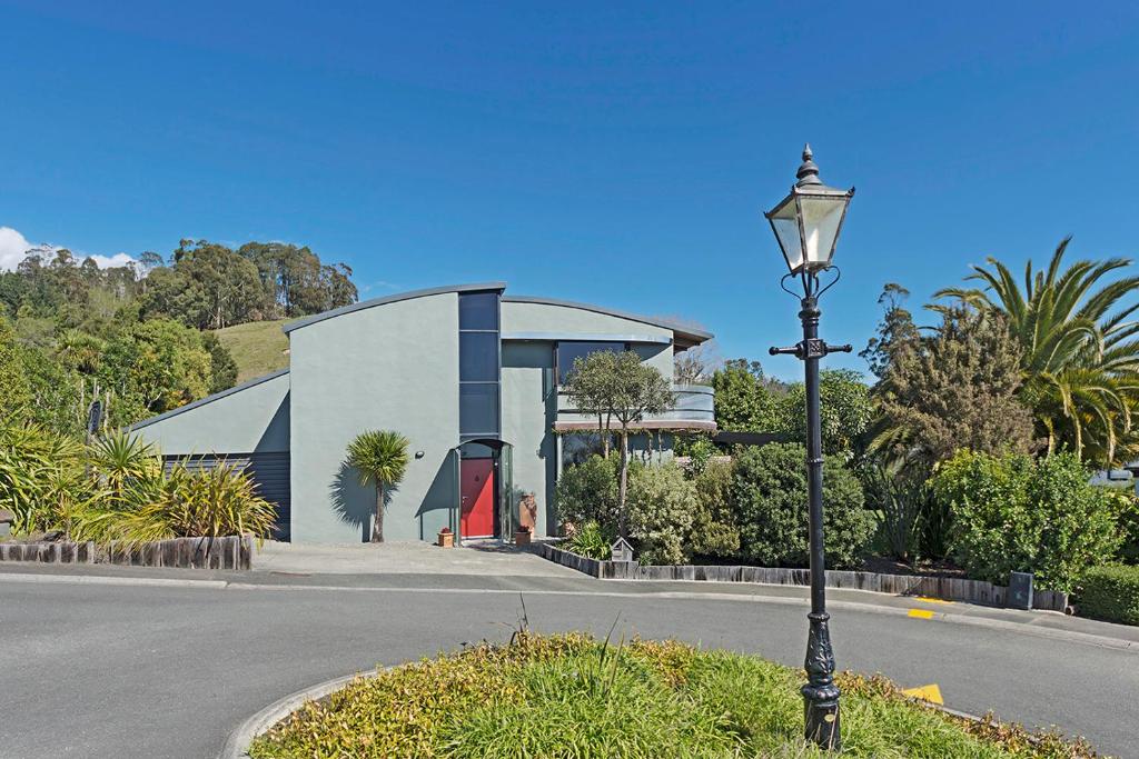 Clairmont Retreat, Nelson