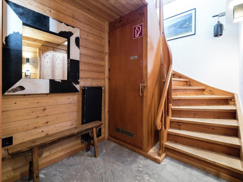 Vacation in Kaprun A chalet surrounded by nature - 4