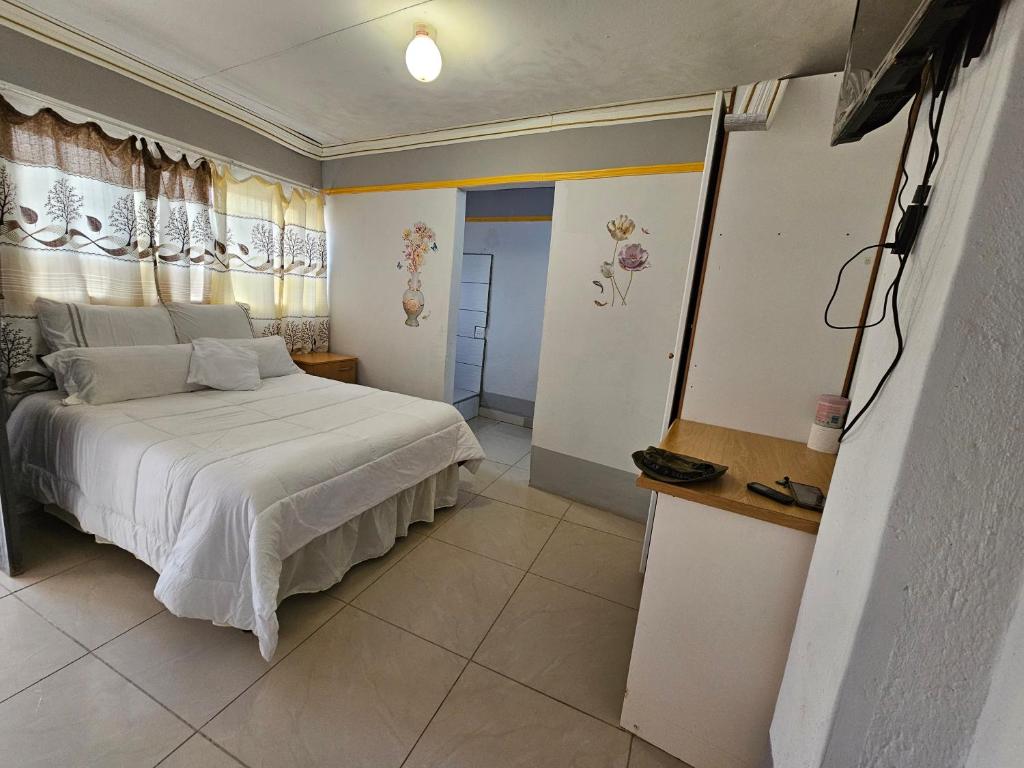 TURFLOOP guest house, Mankweng