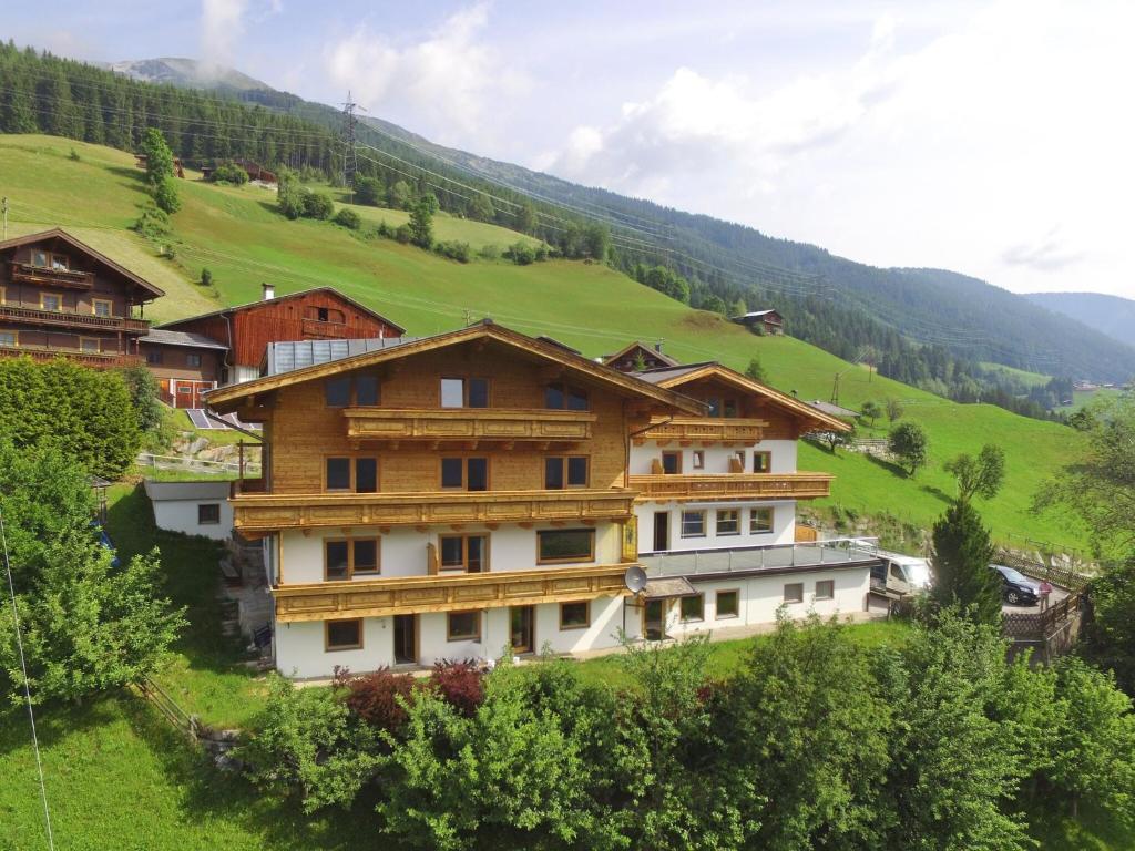 Chalet in Wald near Zillertal Arena - 2