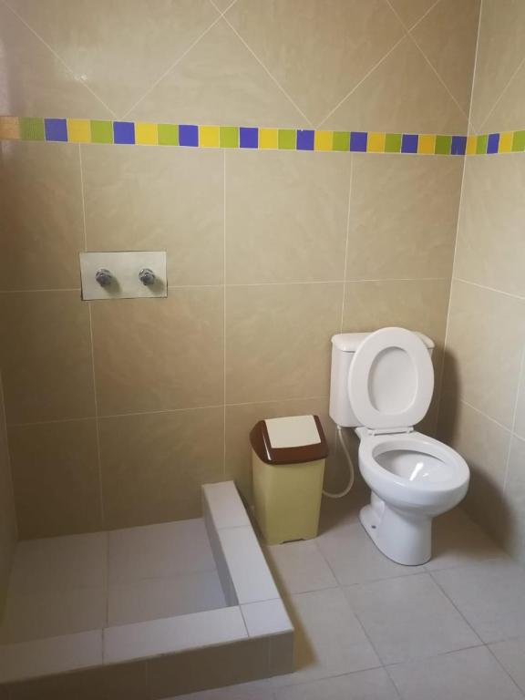 Comodo Estudio Matrimonial centro Sucre - 3