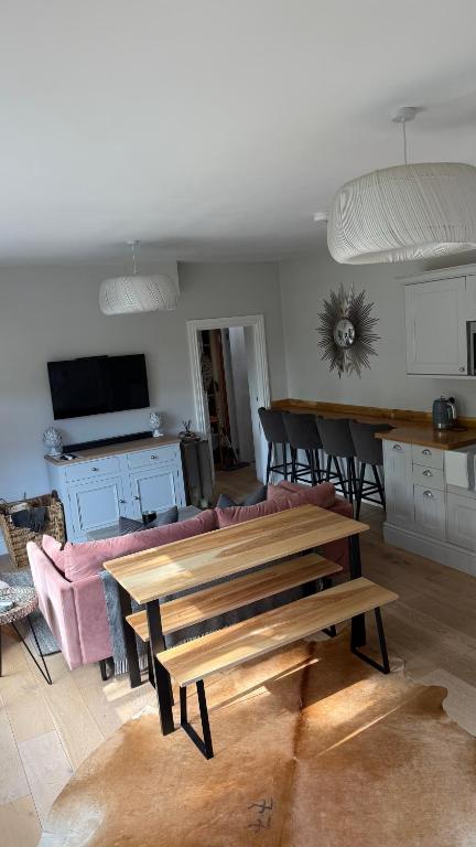 Little Corners, Twyford - pet-friendly stay