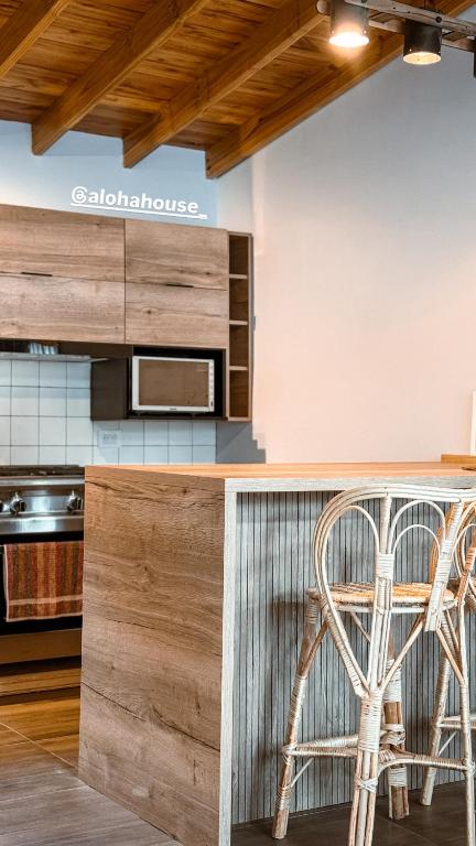 Aloha house - 2