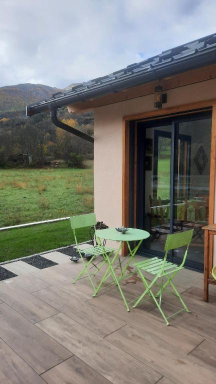 Appartement T2 les Tenailles avec vue imprenable - 3