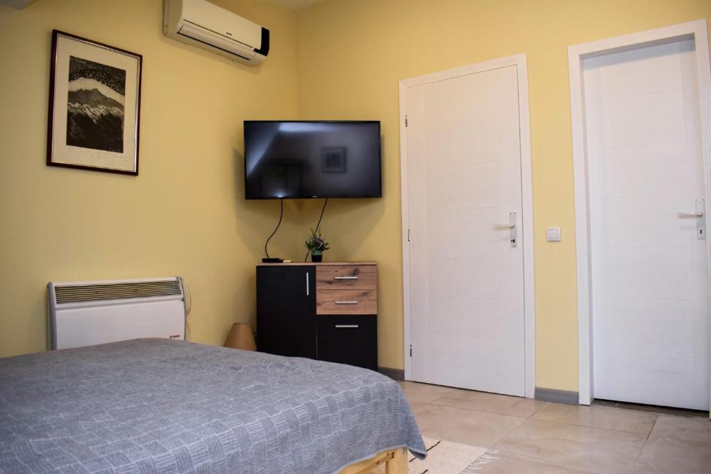 Elan Apartment - 3