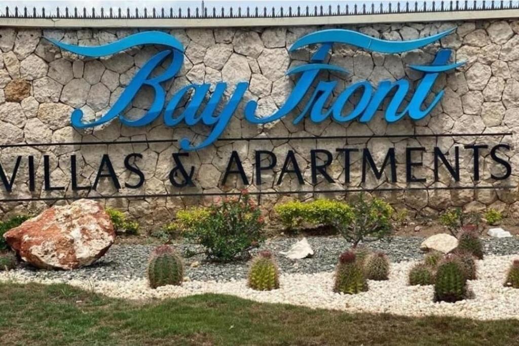 Spacious two bedrooms with sea and city view, Portmore