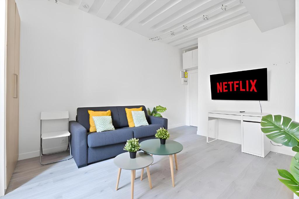 Pantheon Luxurious Studio Apartment-2P-Free Netflix - 3