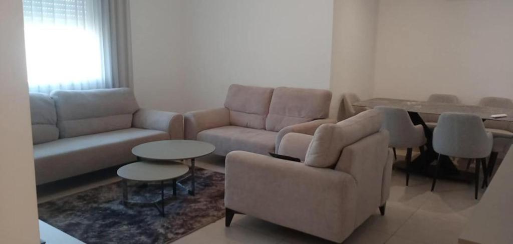 Perfect home, El Achour