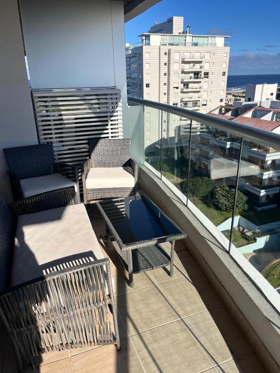 Playa Brava, meters from the sea - 5