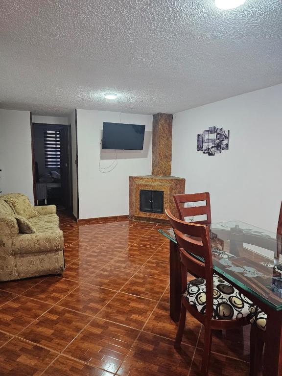 Confortable apartamento tercer piso, cerca al Aeropuerto El Dorado - 1