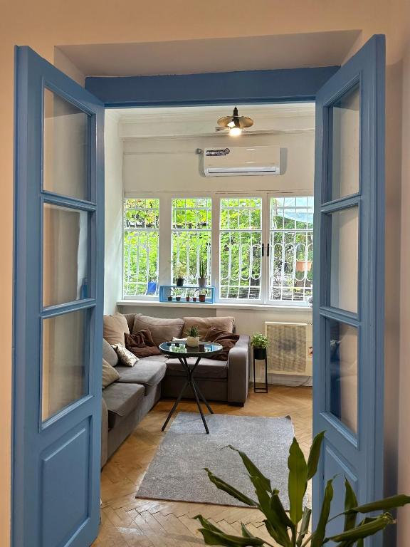 Shartava apartment, Tbilisi