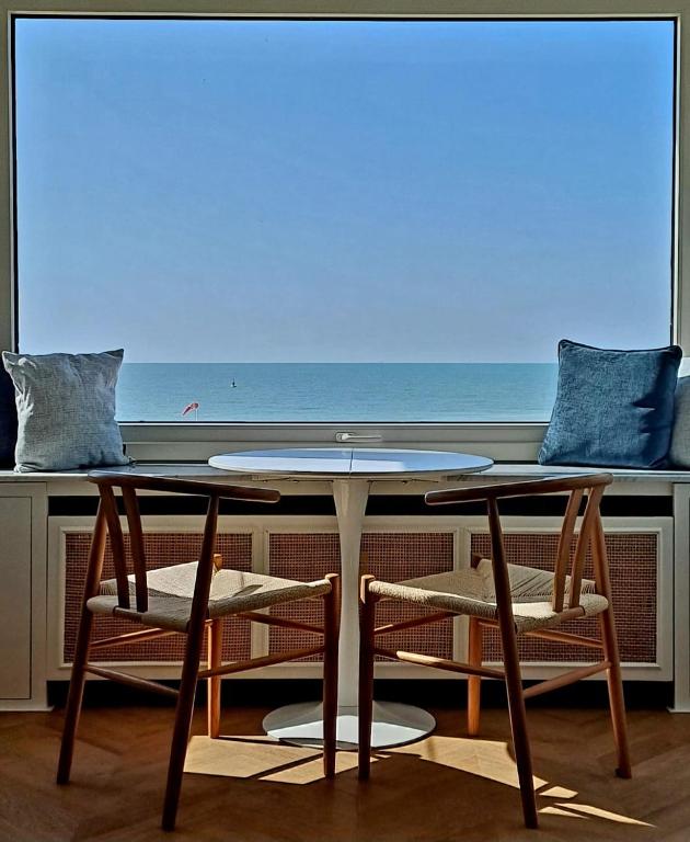 Crevette Bleu, Ostende