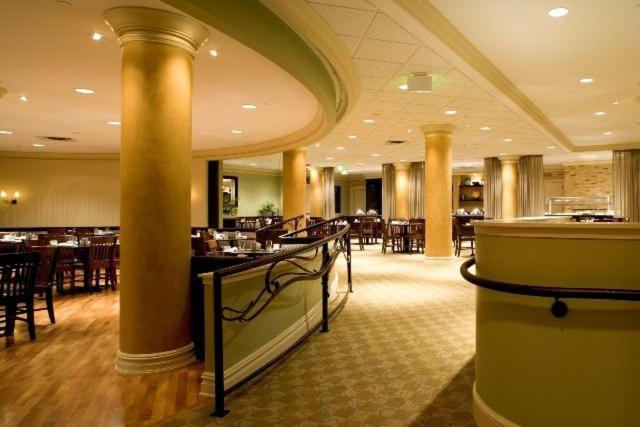 The Saint Paul Hotel Photo 22