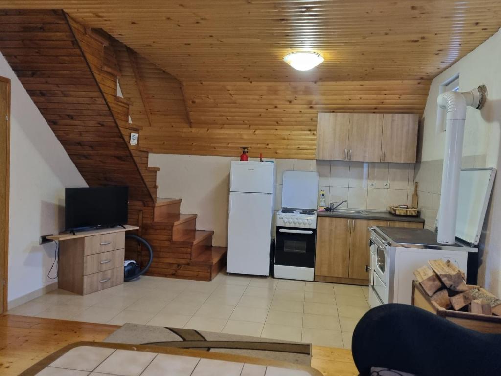 Bungalow in Mountain 2 - 3