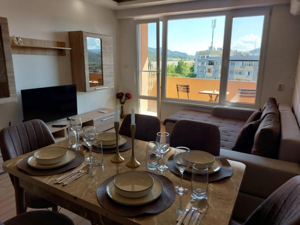 Strumsko Stay, Blagoevgrad