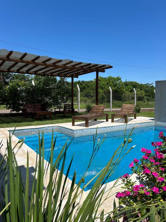 Casa en Paso de la Patria - 3