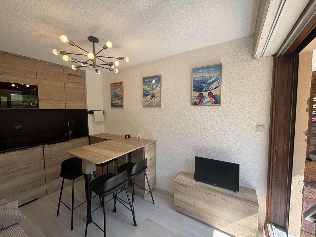 Studio rénové 4 pers au pied des pistes à Auris en Oisans - 2