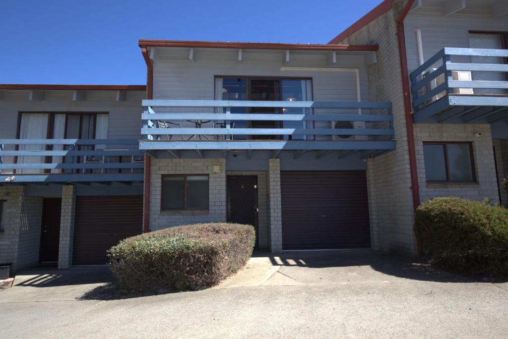 Alpha Centauri - 8 - 39 Gippsland Street, Jindabyne