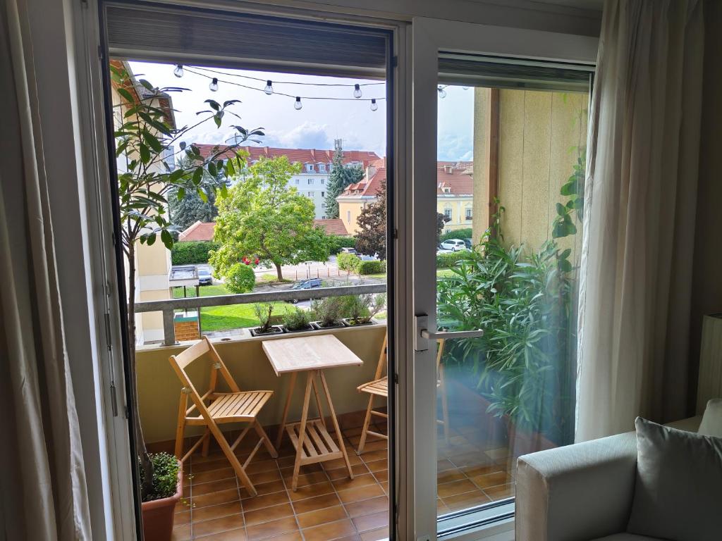 Grünerbalkon Ferienappartement - 1