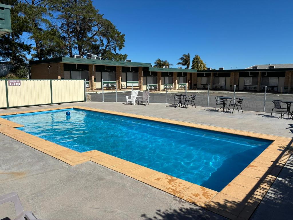 Hi Way Eight Motor Inn, Stawell